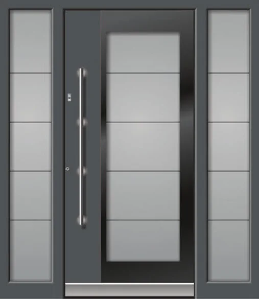 Haustüre aus Massivholz mit senkrechten Glasleisten